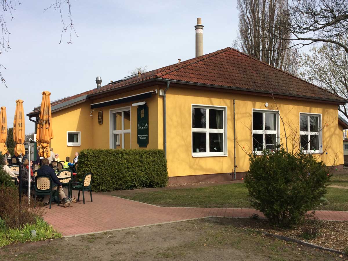 Gasthaus Bielefeldt - Blick auf die Terrasse